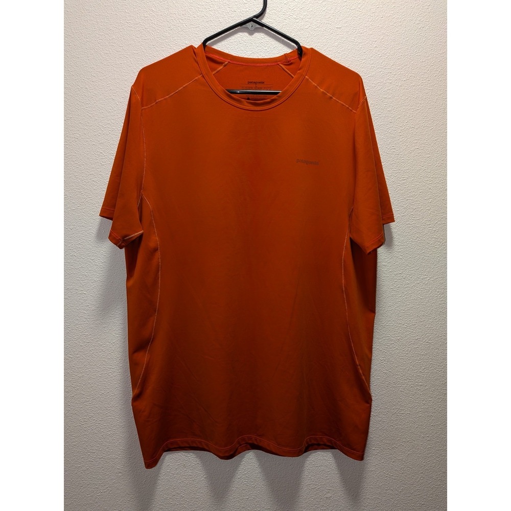 Patagonia Capilene Athletic Fit Short Sleeve Shirt Mens L Burnt Orange